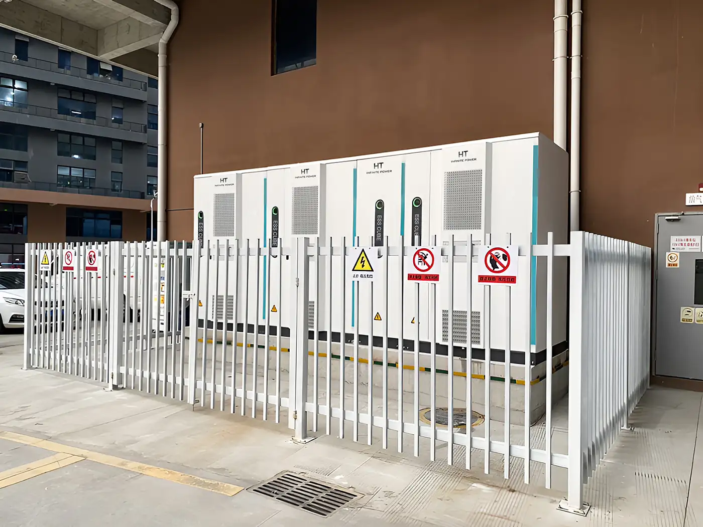 ht infinitepower 500kwh Battery Air Cooling System Application Display